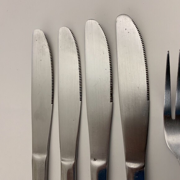 Thomson Stainless Steel Forks Knives Spoons Flatware Lot of 16 - Picture 3 of 12